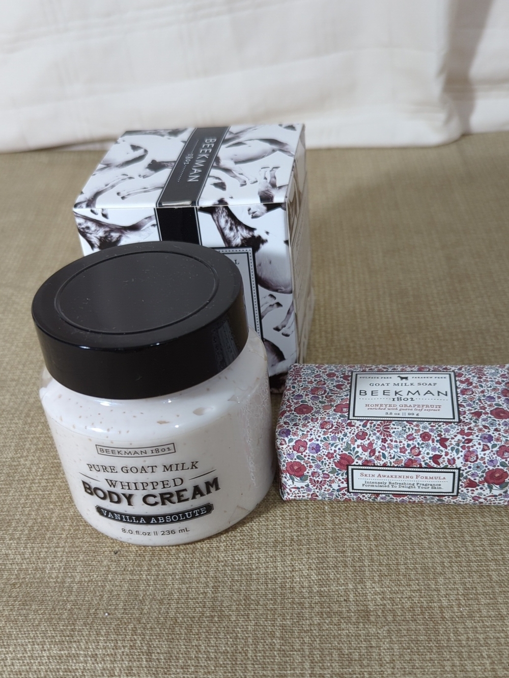 Beekman 1802 Goat Milk Body Cream Vanilla Absolute & Honeyed Grapefruit Soap